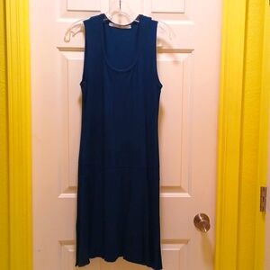 Super flattering Athleta summer dress